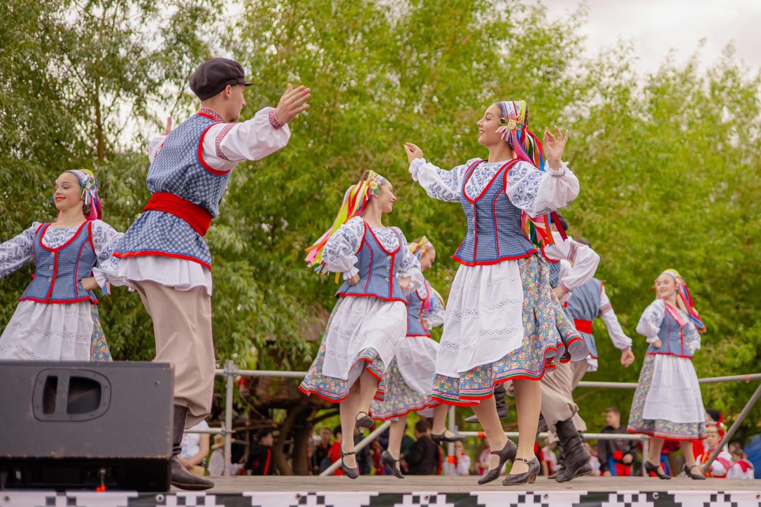 Ансамбль народного танцю «Дружба» , фото 2